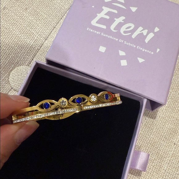 Tarnish free evil eye bangle bracelet - LIMITED STOCK - Picture 3 of 3